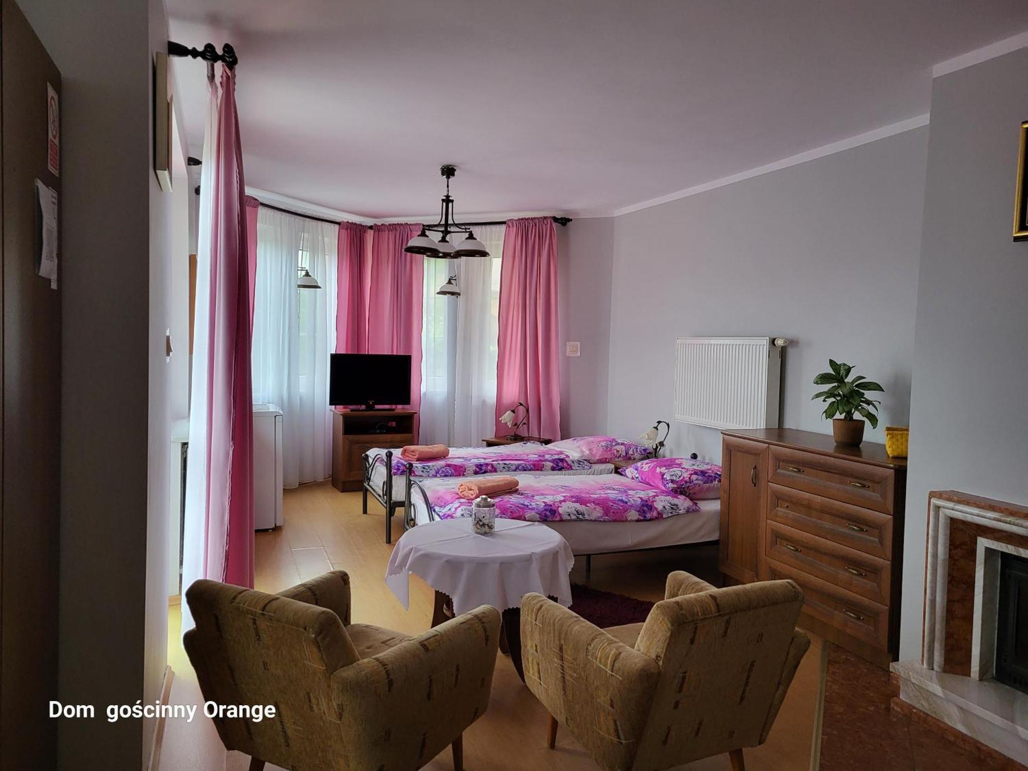 Dom Goscinny Orange Wysowa-Zdrój Quarto foto